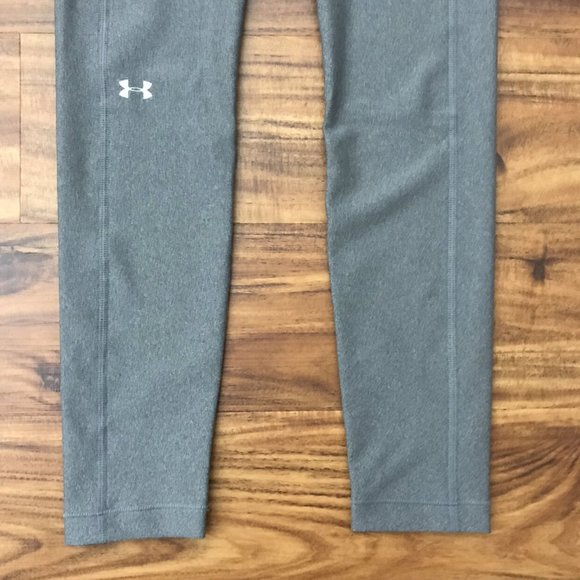 NWT Women’s Under Armour Gray Compression Leggings - Picture 6 of 10